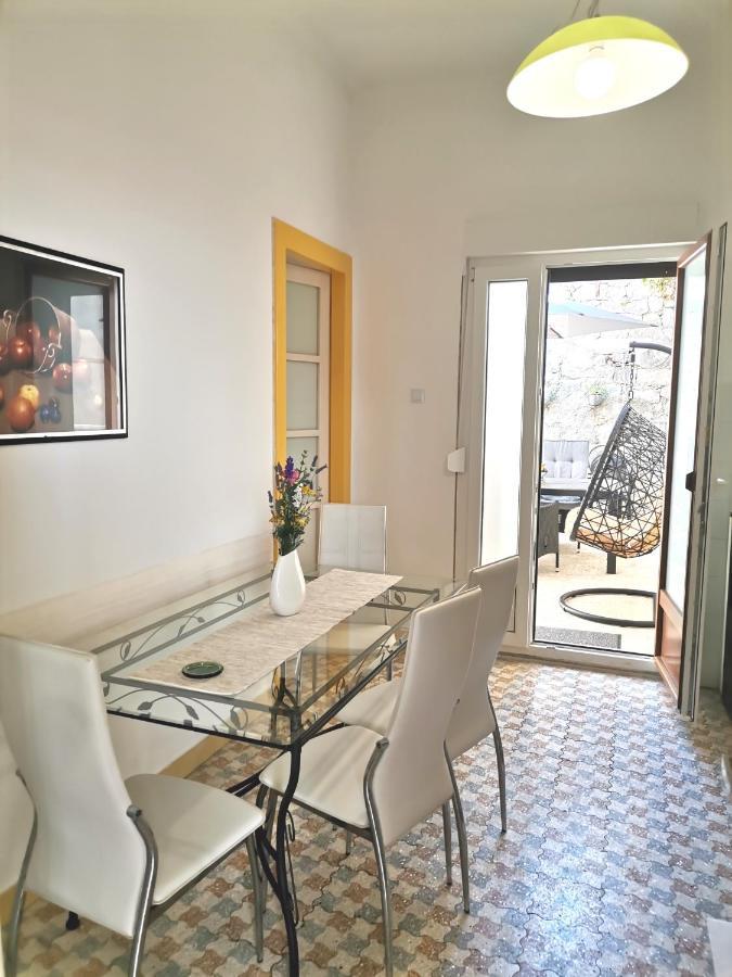Apartment Branko With Terrace, Old Town Labin Labin  Exterior photo