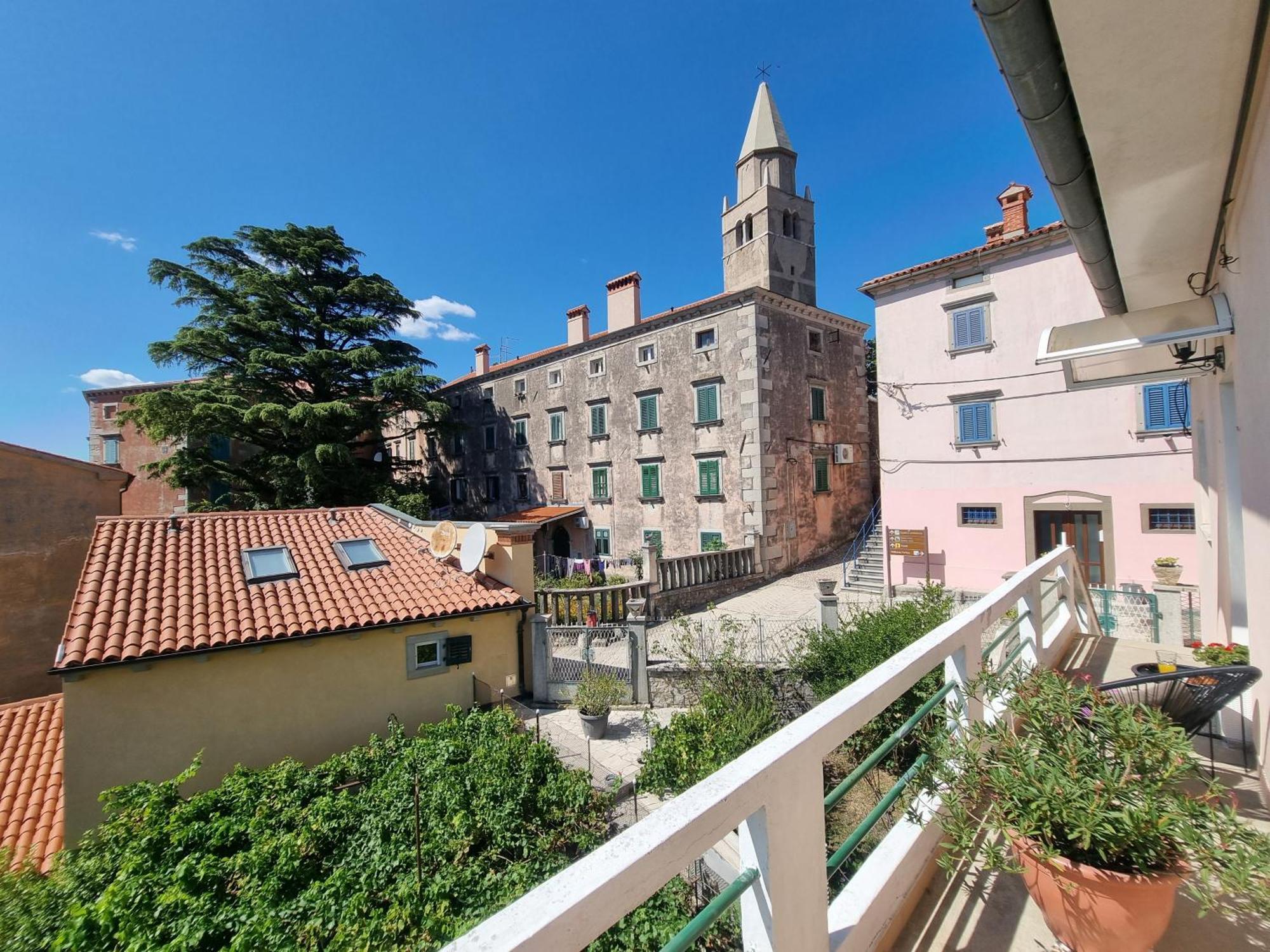 Apartment Branko With Terrace, Old Town Labin Labin  Exterior photo